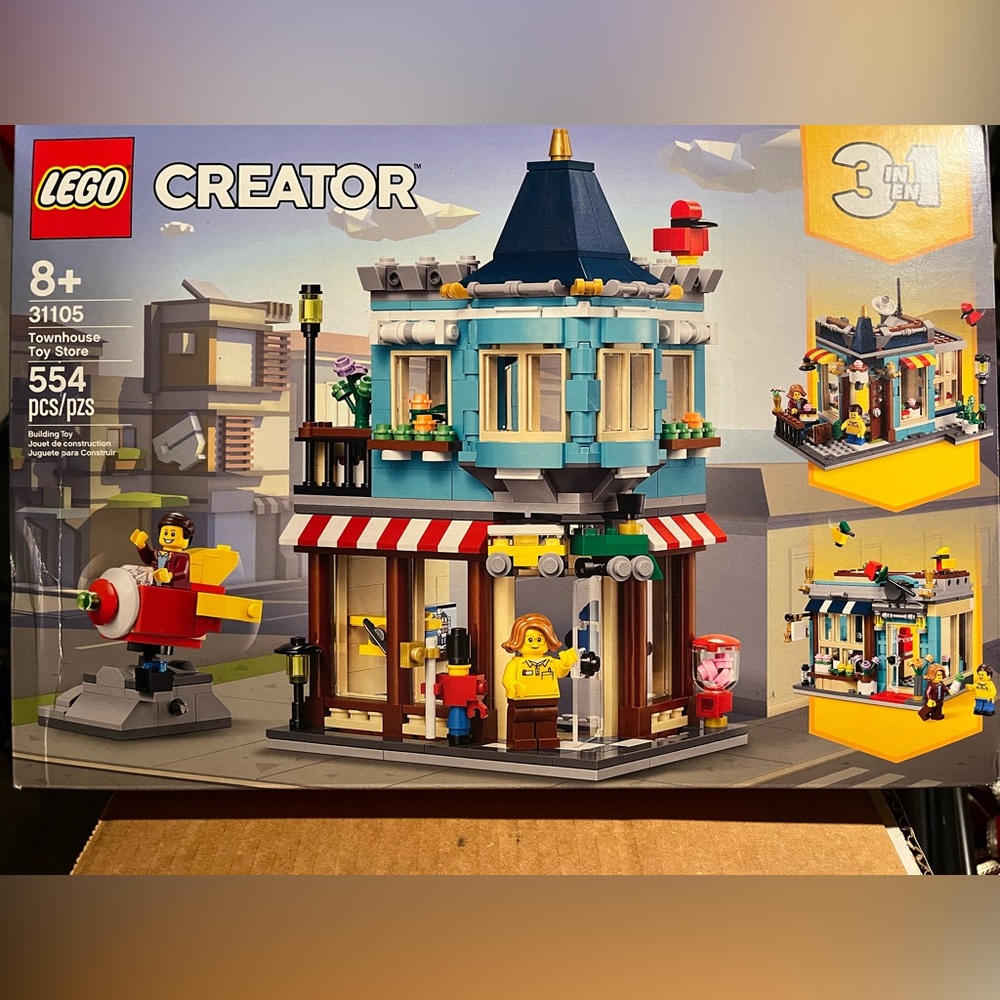 LEGO Townhouse Toy Store. Brand new.